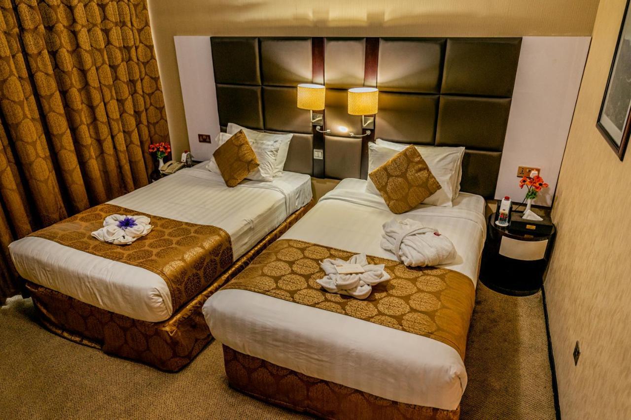 The Park Hotel Formerly Dubai Dış mekan fotoğraf