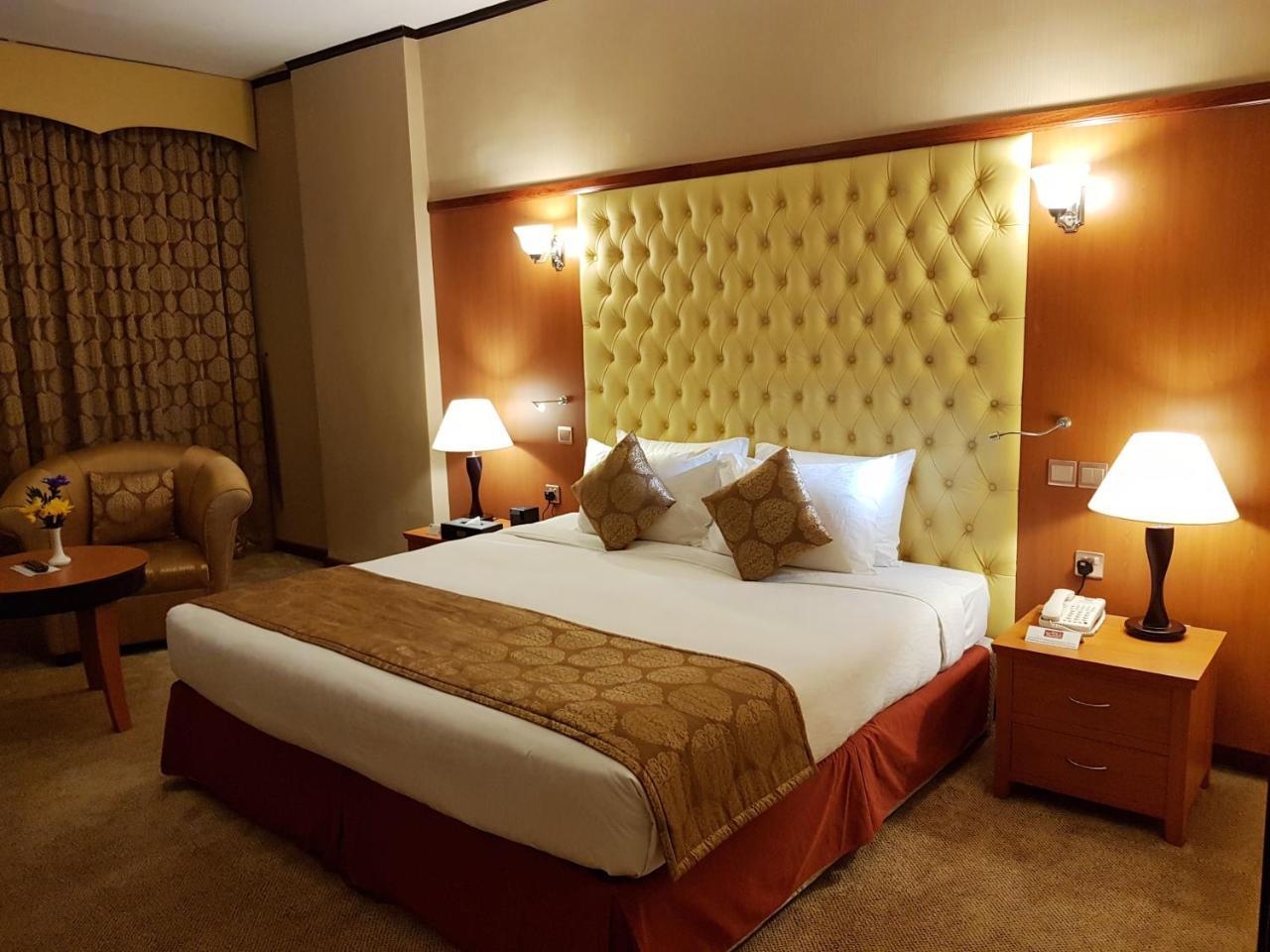 The Park Hotel Formerly Dubai Dış mekan fotoğraf